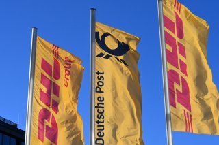 La poste allemande, basée à Bonn, justifie ce changement à cause "des nouveaux processus demandés par les autorités américaines pour l'envoi postal" (archives). KEYSTONE/DPA/WOLF VON DEWITZ